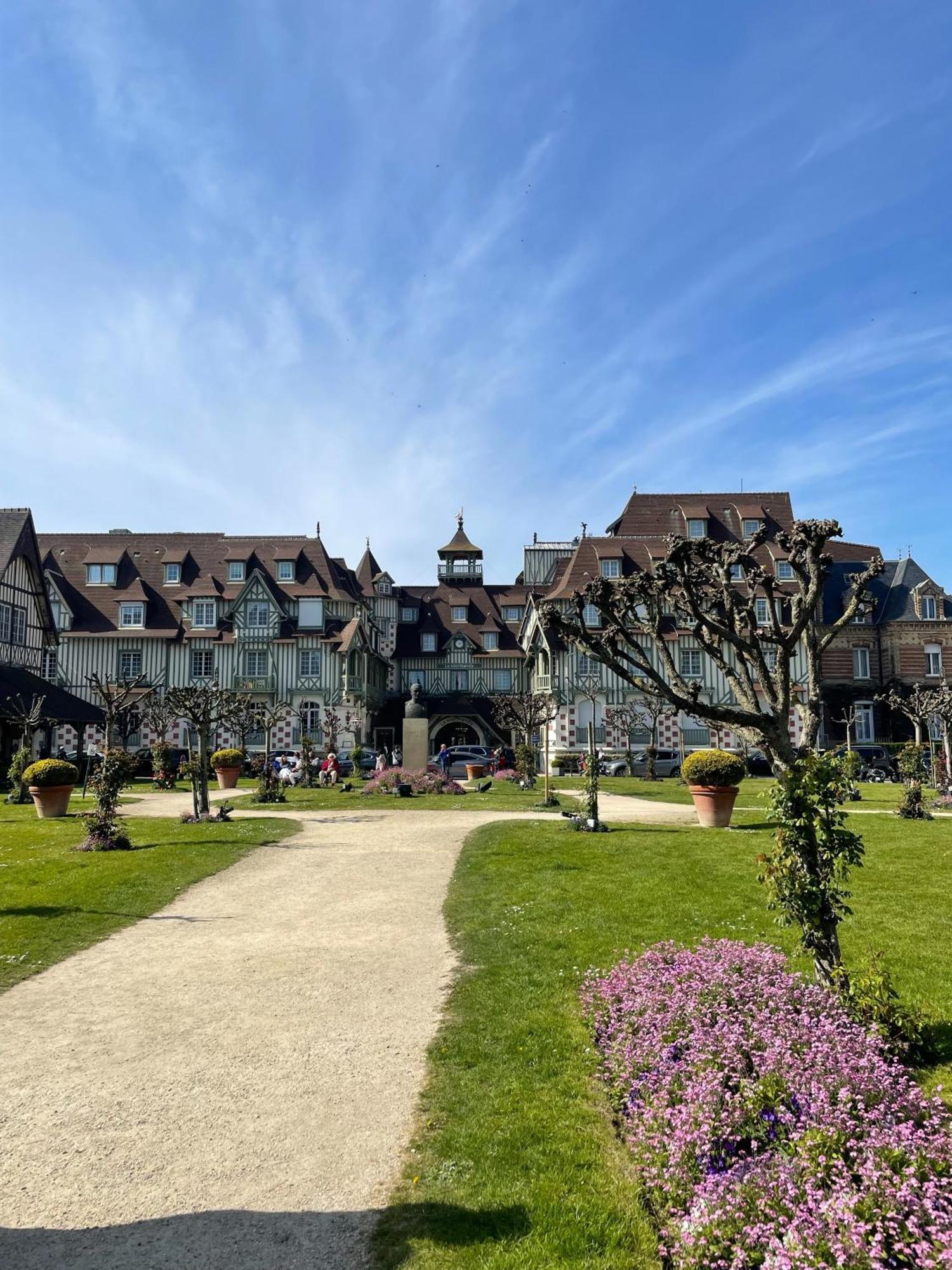 Le Pullman Daire Deauville Dış mekan fotoğraf